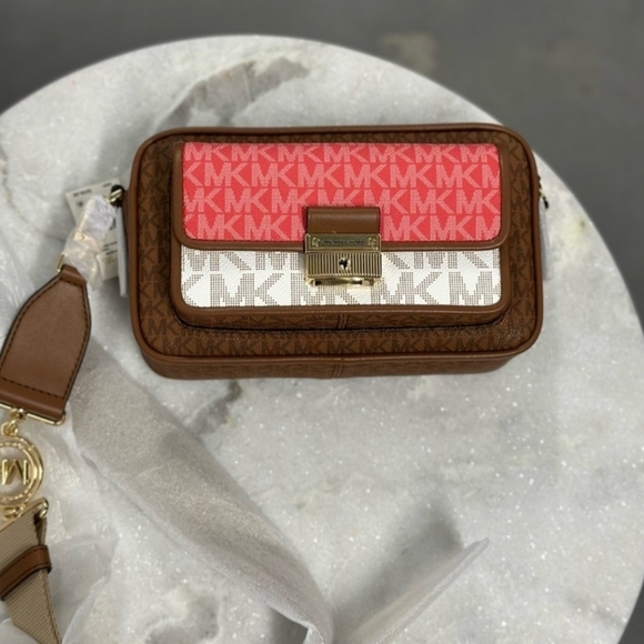 Michael Kors Bradshaw bag NWT - Picture 7 of 7